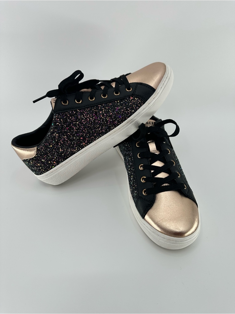 Skechers Women’s Black Glitter & Rose Gold Low-Top Sneakers - Picture 3 of 11
